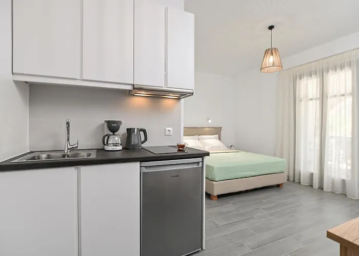 Vive Mare Ii Apartmanhotel Pláka